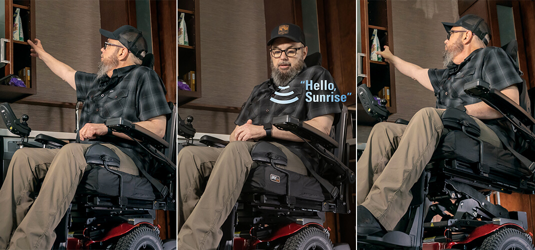 De elektrische zitlift-functie gebruiken door middel van een spraakopdracht te geven aan de CTRL+5 switchbox.